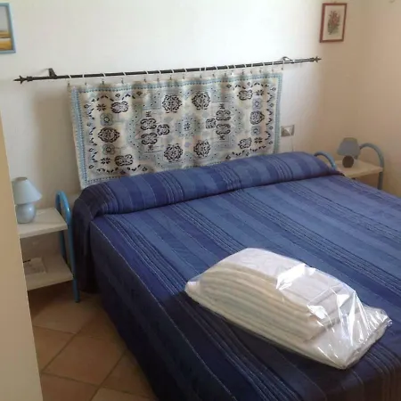 Casa Vacanze Is Traias 87 *